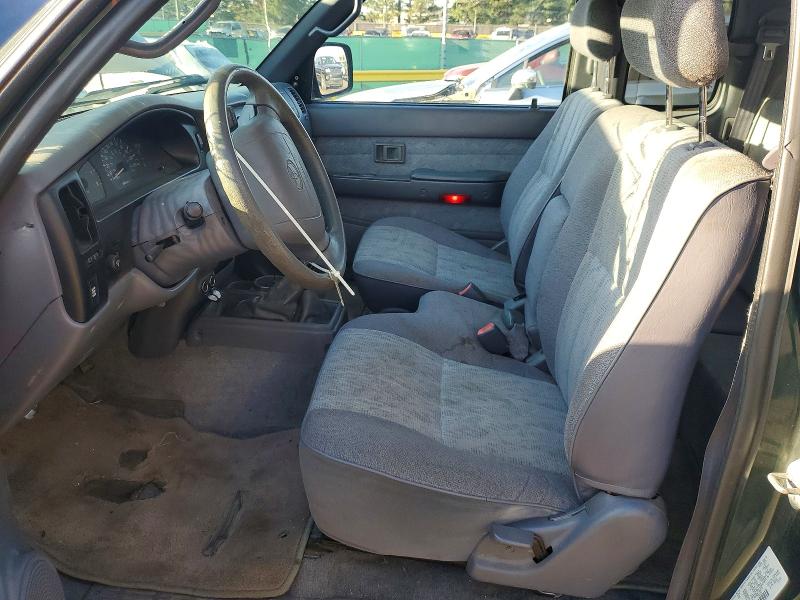 2000 Toyota Tacoma VIN 5TEWN72N3YZ717291 COPART salvage auction — ROLLOVER, CO - PUBLIC - SALVAGE TITLE (P), sold $275 on 2026-07-30 (photo 7)