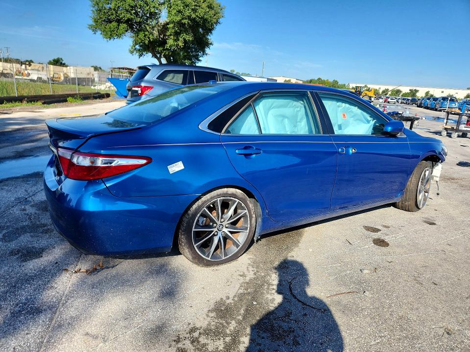 2017 Toyota Camry VIN 4T1BF1FK2HU785031 COPART salvage auction — FRONT END, Fl - Certificate Of Title, sold $975 on 2026-07-09 (photo 3)