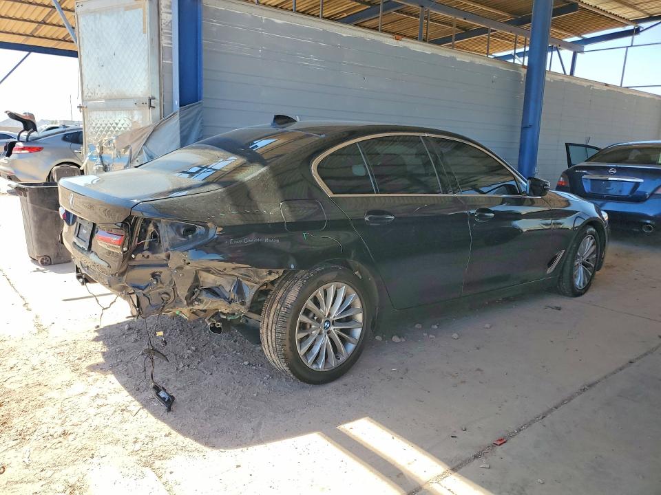 2022 BMW 5er VIN WBA13BJ05NWX75644 COPART salvage auction — REAR END, Az - Cert Of Title - Salvage, sold $16,500 on 2026-08-04 (photo 3)