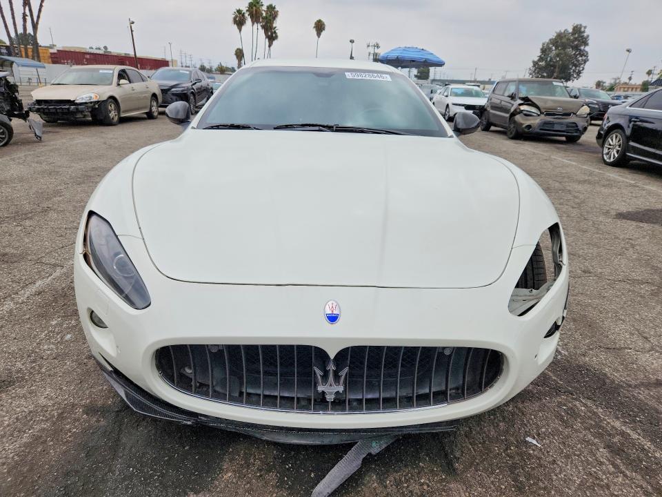 2010 Maserati Granturismo VIN ZAM45KLA1A0052821 COPART salvage auction — FRONT END, Mi - Dis/Dlr/Exp Only Salvage Title, sold $13,800 on 2026-07-10 (photo 5)