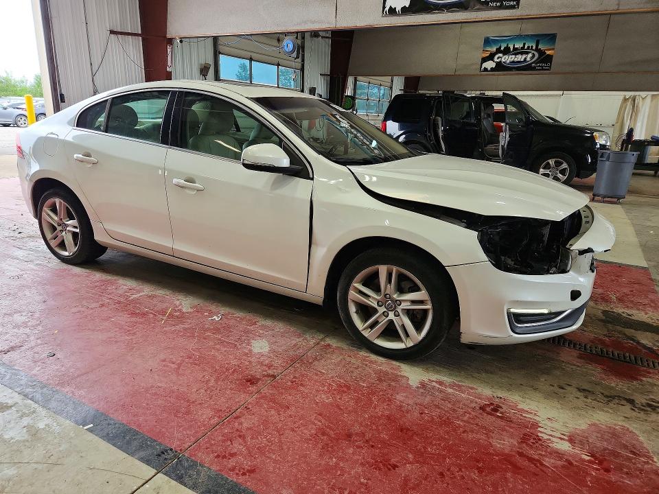 2015 Volvo VIN YV1612TK9F2333482 COPART salvage auction — FRONT END, Ny - Mv-907A Salvage Certificate, sold $1,050 on 2026-07-13 (photo 4)