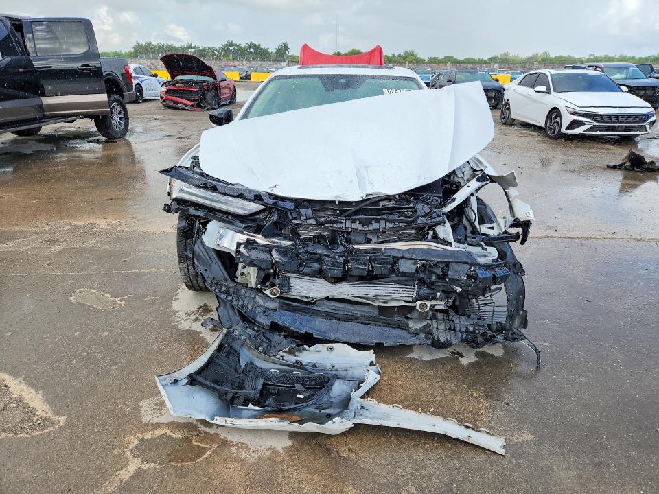 2021 Acura Tlx VIN 19UUB5F35MA004931 COPART salvage auction — FRONT END, FL - CERT OF TITLE-REBUILT, sold $15 on 2026-07-29 (photo 5)