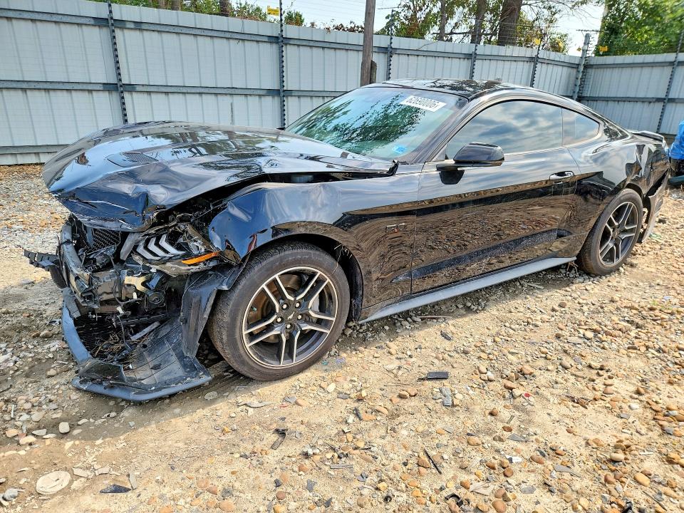 2022 Ford Mustang VIN 1FA6P8CF9N5145090 — COPART salvage auction photo