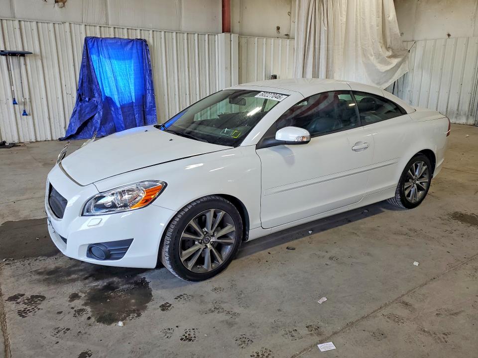 2011 Volvo C70 VIN YV1672MC9BJ109425 COPART salvage auction — FRONT END, NY - MV-907A SALVAGE CERTIFICATE, sold $350 on 2026-07-22 (photo 1)