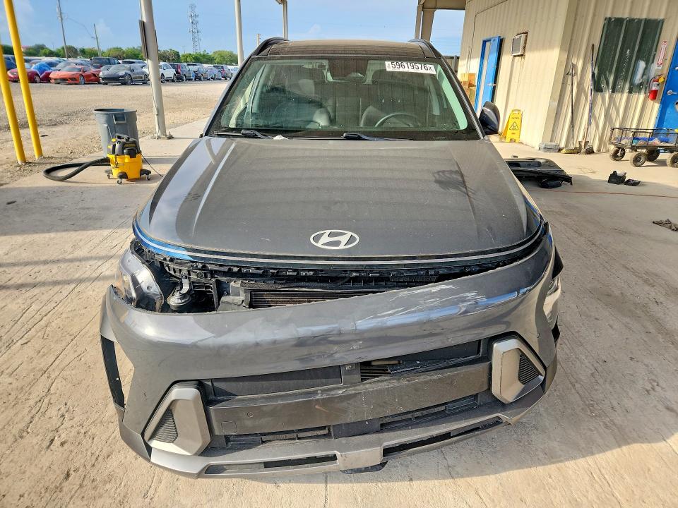 2024 Hyundai Kona VIN KM8HE3A34RU122604 COPART salvage auction — FRONT END, Fl - Cert Of Title Slvg Rebuildable, sold $7,200 on 2026-08-19 (photo 5)