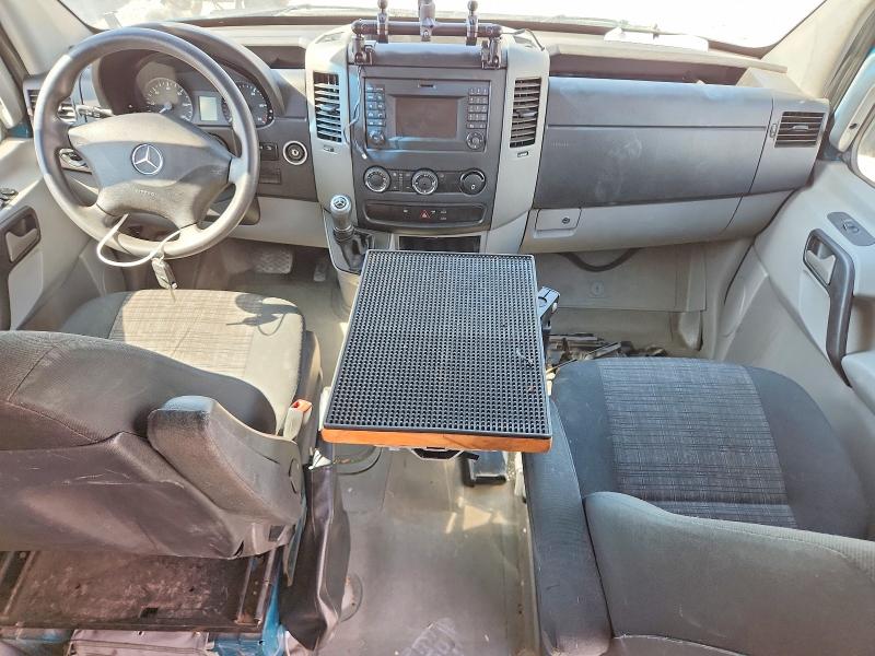 2017 Mercedes-benz Sprinter VIN WD3FE7CD7HP549470 COPART salvage auction — MINOR DENT/SCRATCHES, UT - SALVAGE CERTIFICATE, sold $10,400 on 2026-09-25 (photo 8)
