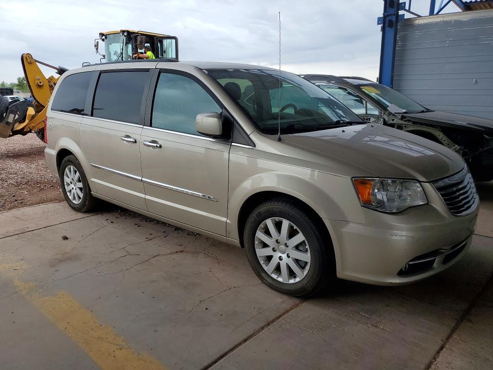2016 Chrysler Town & country VIN 2C4RC1BG3GR302705 COPART salvage auction — MINOR DENT/SCRATCHES, Az - Certificate Of Title (P), sold $1,500 on 2026-07-23 (photo 4)