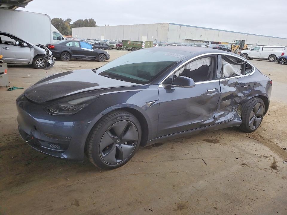 2018 Tesla VIN 5YJ3E1EB4JF129005 COPART salvage auction — SIDE, Ca - Salvage Certificate, sold $4,550 on 2026-07-19 (photo 1)