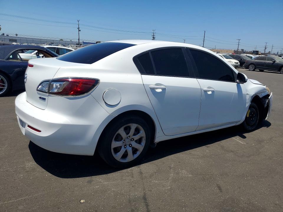 2013 Mazda 3 VIN JM1BL1UP5D1847139 COPART salvage auction — FRONT END, Ca - Salvage Certificate, sold $575 on 2026-07-27 (photo 3)