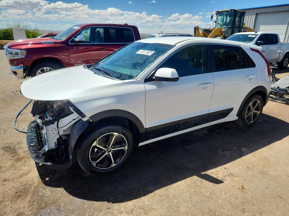 2026 Kia Niro VIN KNDCP3LE6T5322781 COPART salvage auction — FRONT END, NM - CERTIFICATE OF TITLE, sold $6,500 on 2026-07-15 (photo 1)