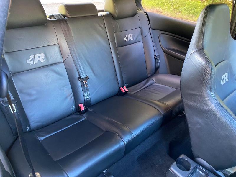 2004 Volkswagen R32 VIN WVWKG61J34D133137 COPART salvage auction — NORMAL WEAR, MD - CERT OF SALVAGE > 75% DAMAGE (P), sold $9,600 on 2026-07-14 (photo 8)