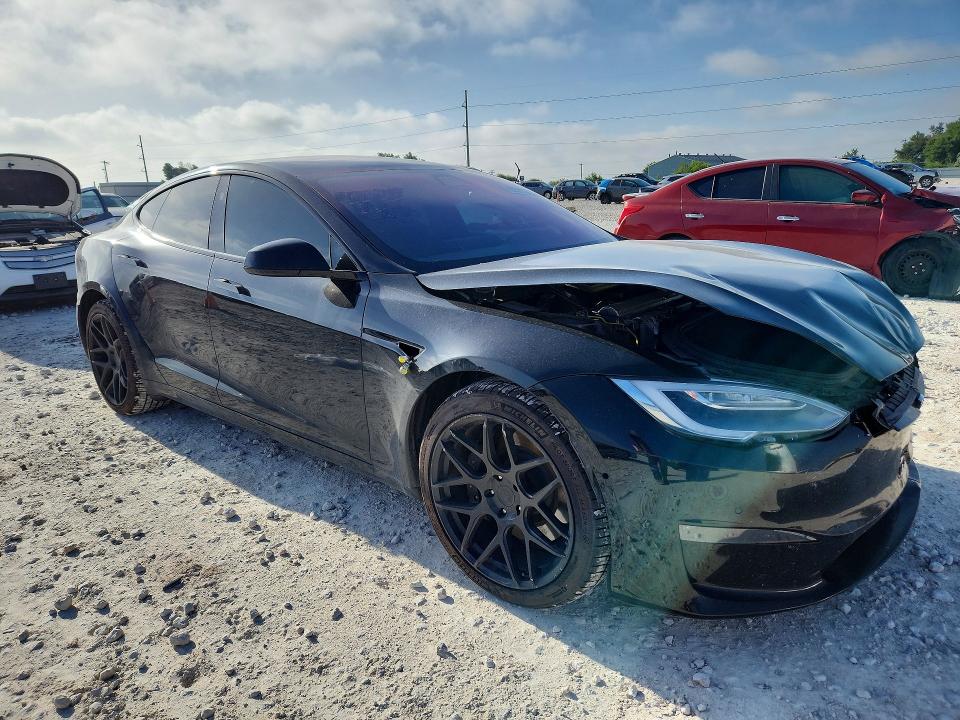 2021 Tesla Model s VIN 5YJSA1E55MF438200 COPART salvage auction — FRONT END, TX - SALVAGE VEHICLE TITLE, sold $9,900 on 2026-08-20 (photo 4)