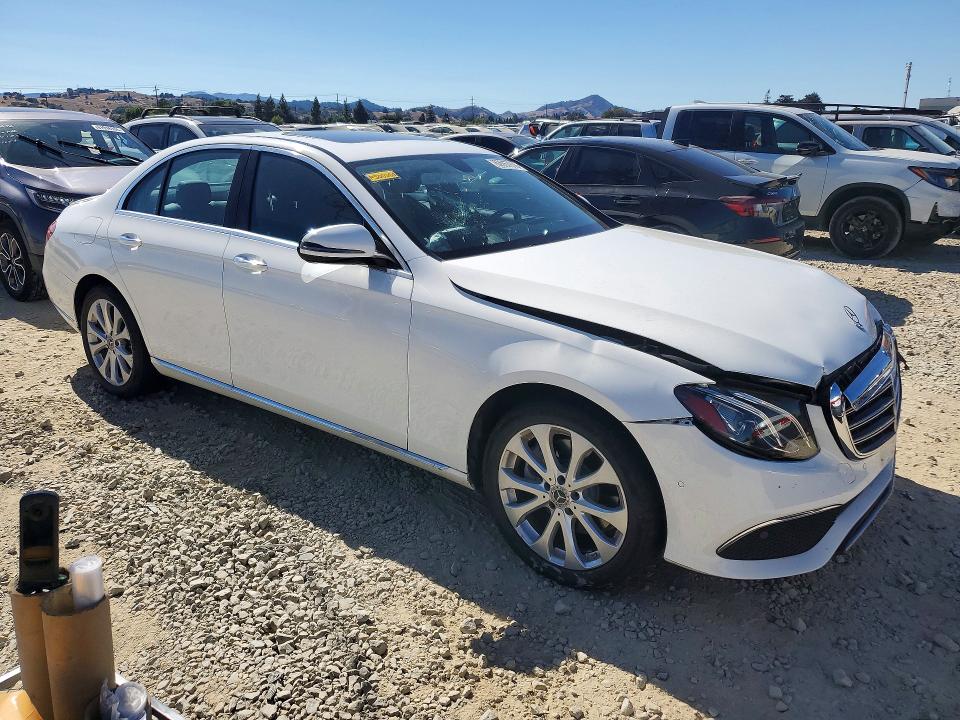 2018 Mercedes-benz E-klasse VIN WDDZF4JB3JA342170 COPART salvage auction — FRONT END, Ca - Salvage Certificate, sold $8,800 on 2026-08-13 (photo 4)