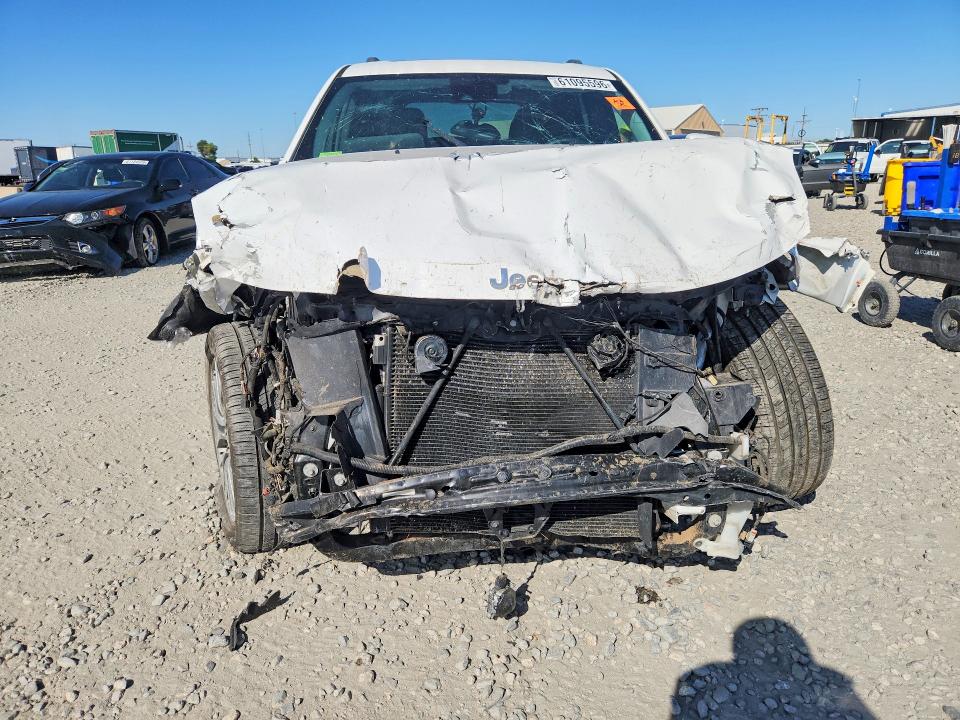 2018 Jeep Cherokee VIN 1C4RJFJTXJC227146 COPART salvage auction — FRONT END, Co - Public - Salvage Title, sold $275 on 2026-07-28 (photo 5)