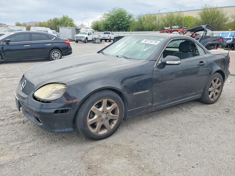 2001 Mercedes-benz Slk-class VIN WDBKK49F81F179032 COPART salvage auction — FRONT END, Az - Certificate Of Title, sold $125 on 2026-07-30 (photo 1)