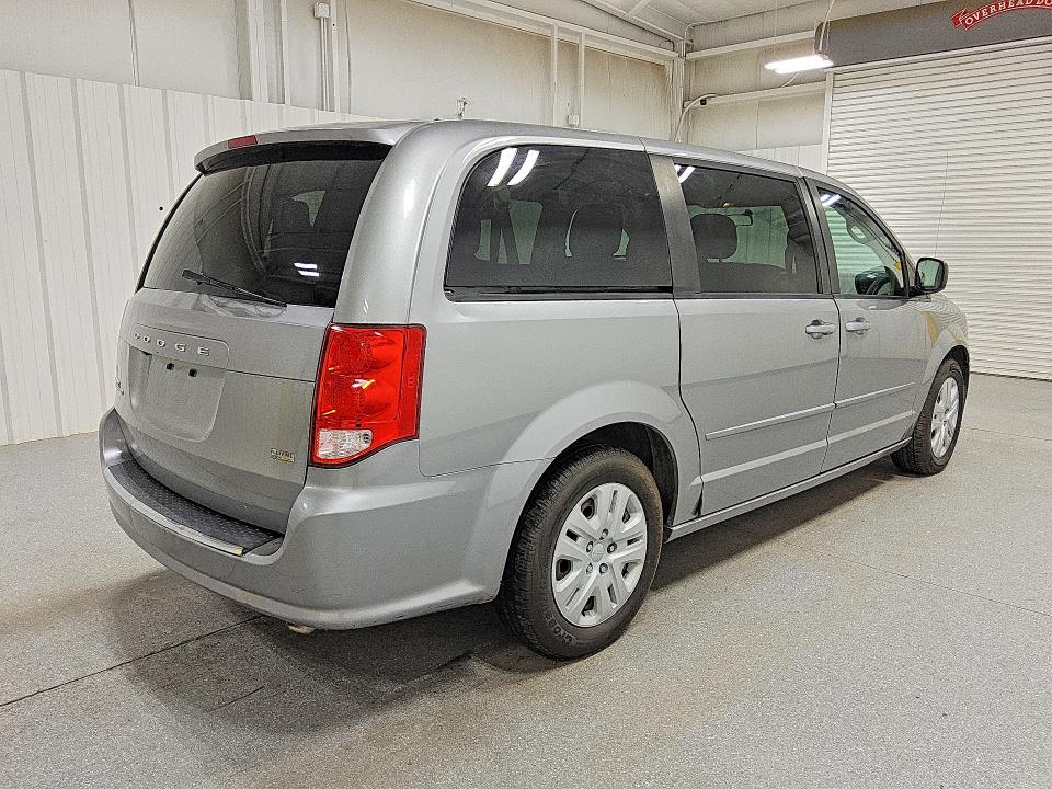 2016 Dodge Grand caravan VIN 2C4RDGBG1GR264746 COPART salvage auction — NORMAL WEAR, AZ - CERTIFICATE OF TITLE, sold $925 on 2026-07-23 (photo 3)