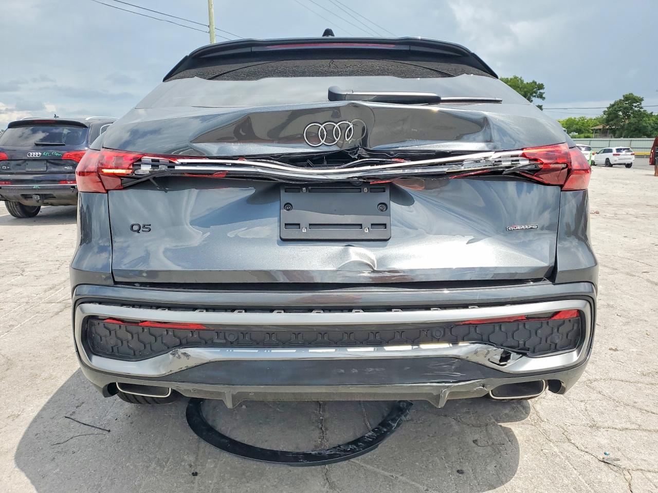 2026 Audi Q5 Sportback VIN WA1DAAGU7T2008533 COPART salvage auction — Rear End, TN - SALVAGE CERTIFICATE, sold $24,500 on 2026-08-17 (photo 6)