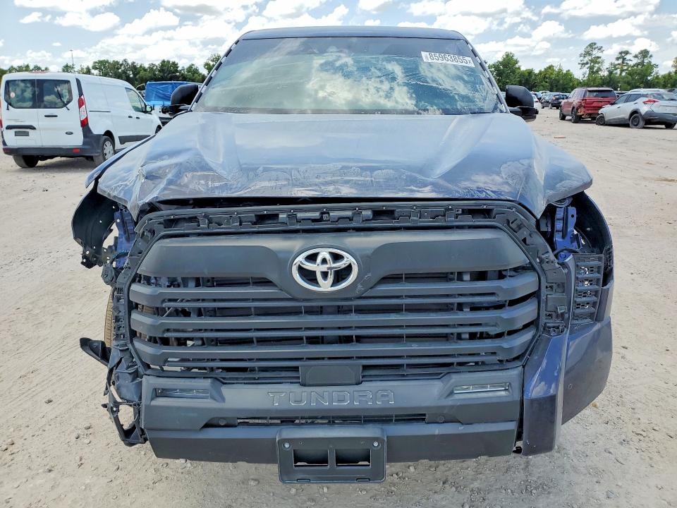 2026 Toyota Tundra VIN 5TFLA5DB1TX387740 COPART salvage auction — FRONT END, Tx - Salvage Vehicle Title, sold $25,500 on 2026-07-21 (photo 5)