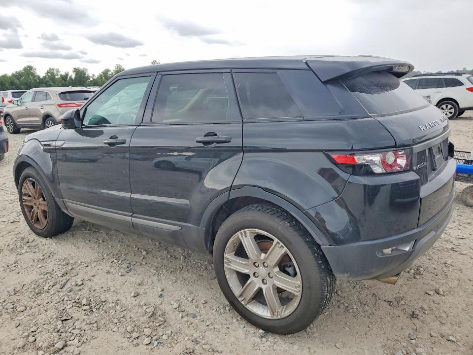 2015 Land rover RANGE ROVER VIN SALVP2BGXFH070230 COPART salvage auction — NORMAL WEAR, TX - CERTIFICATE OF TITLE, sold $1,850 on 2026-07-31 (photo 2)