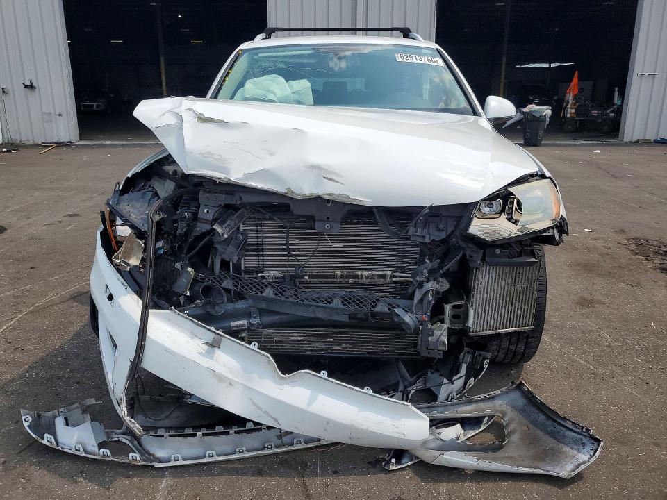2014 Volkswagen Touareg VIN WVGEP9BP0ED007915 COPART salvage auction — FRONT END, Fl - Cert Of Title Slvg Rebuildable, sold $875 on 2026-08-17 (photo 5)