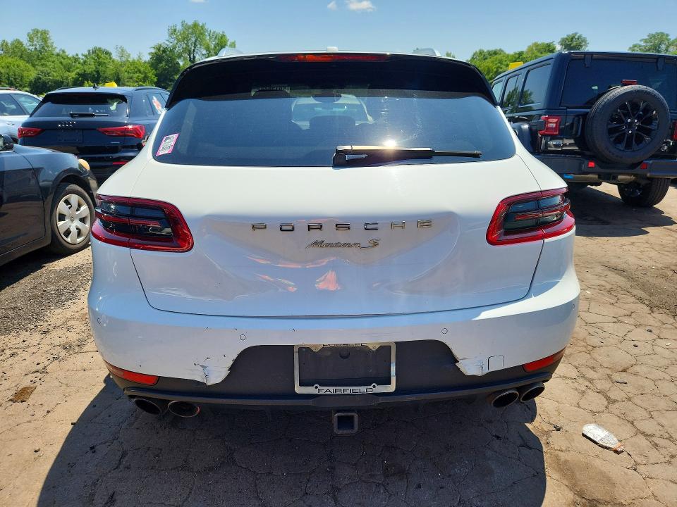 2016 Porsche Macan VIN WP1AB2A50GLB45339 COPART salvage auction — REAR END, Ct - Cert Of Title-Salvage, sold $8,300 on 2026-07-14 (photo 6)