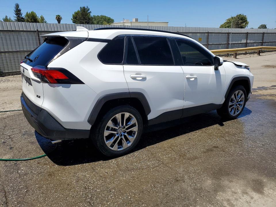 2020 Toyota Rav4 VIN JTMC1RFV0LD060424 COPART salvage auction — FRONT END, CA - CERTIFICATE OF TITLE, sold $9,600 on 2026-07-23 (photo 3)