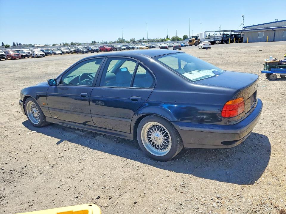 2000 BMW 5 series VIN WBADM6345YGV01618 COPART salvage auction — FRONT END, CA - DIS/DLR/EXP ONLY CLEAN TITLE, sold $150 on 2026-07-28 (photo 2)