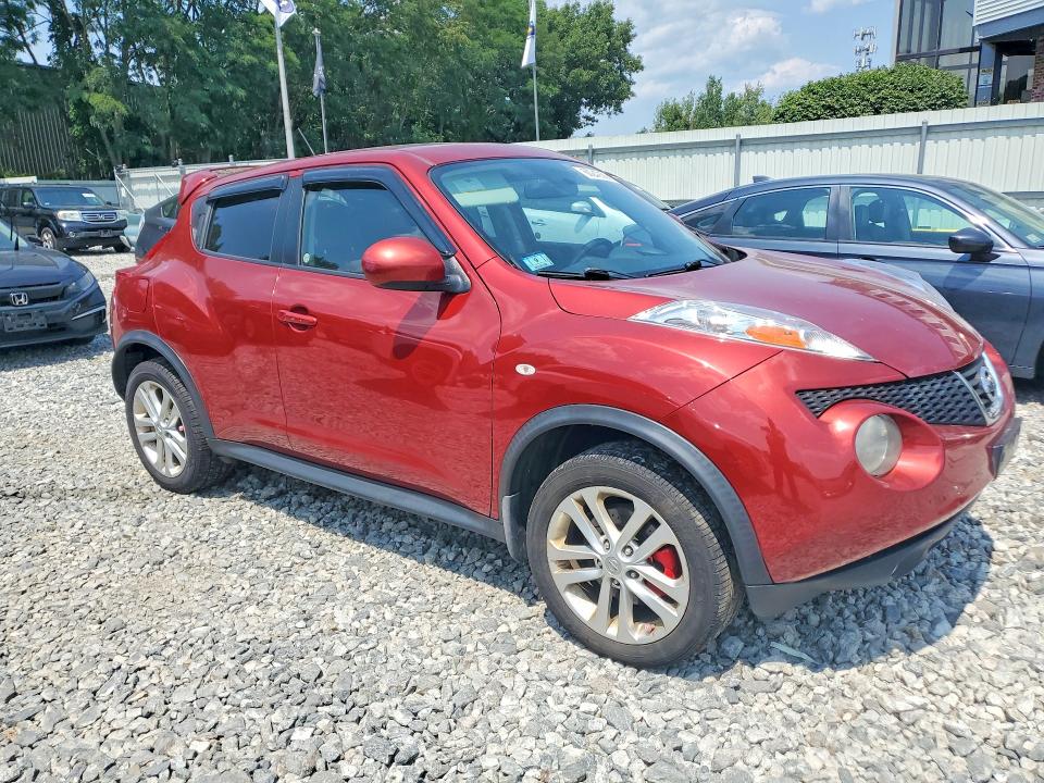 2013 Nissan Juke VIN JN8AF5MV5DT206185 COPART salvage auction — REAR END, MA - CERT OF TITLE-RECONSTRCTD COLL, sold $375 on 2026-07-22 (photo 4)