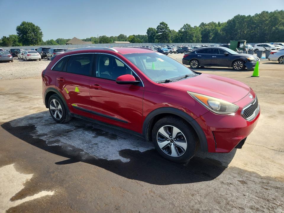 2017 Kia Niro VIN KNDCB3LC9H5050005 COPART salvage auction — NORMAL WEAR, AL - CERTIFICATE OF TITLE (P), sold $2,350 on 2026-07-31 (photo 4)