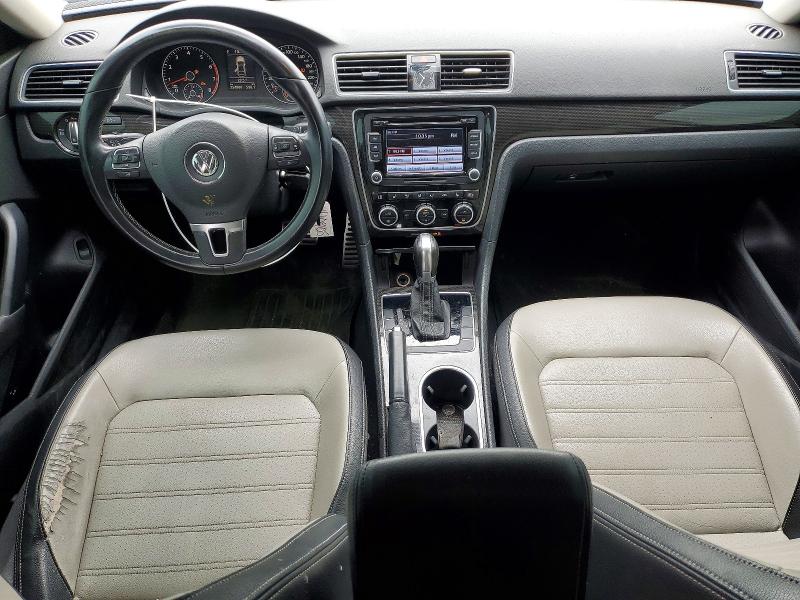 2015 Volkswagen Passat VIN 1VWBS7A34FC024729 COPART salvage auction — FRONT END, ON - PERMIT NO BRAND - UNFIT, sold $350 on 2026-07-28 (photo 8)