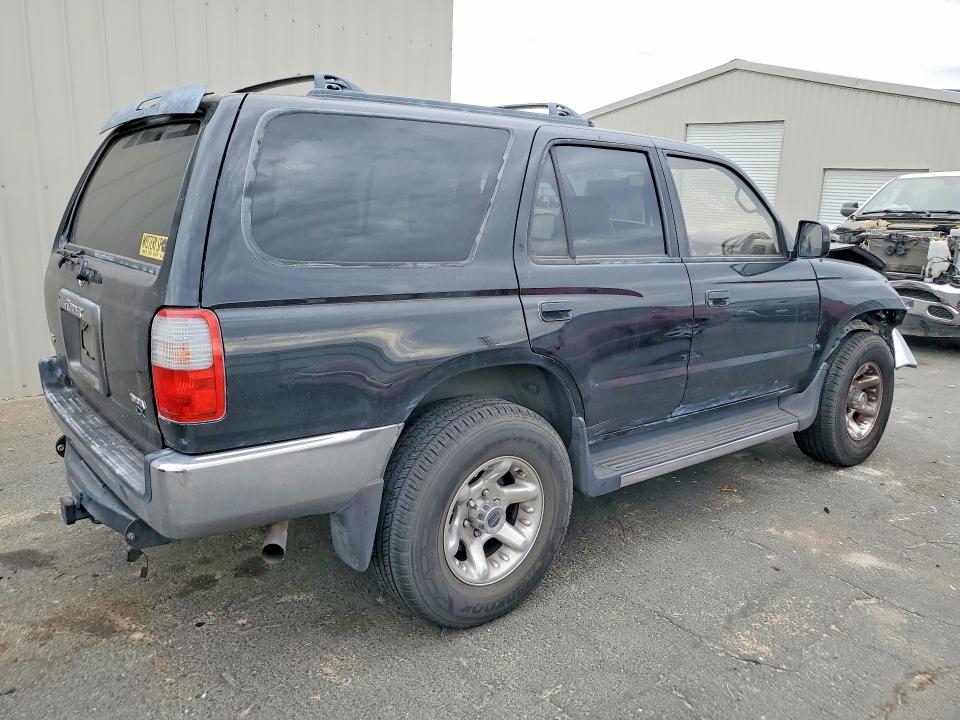 1997 Toyota 4runner VIN JT3GN86R7V0044447 COPART salvage auction — FRONT END, Ca - Dis/Dlr/Exp Only Clean Title, sold $650 on 2026-07-30 (photo 3)