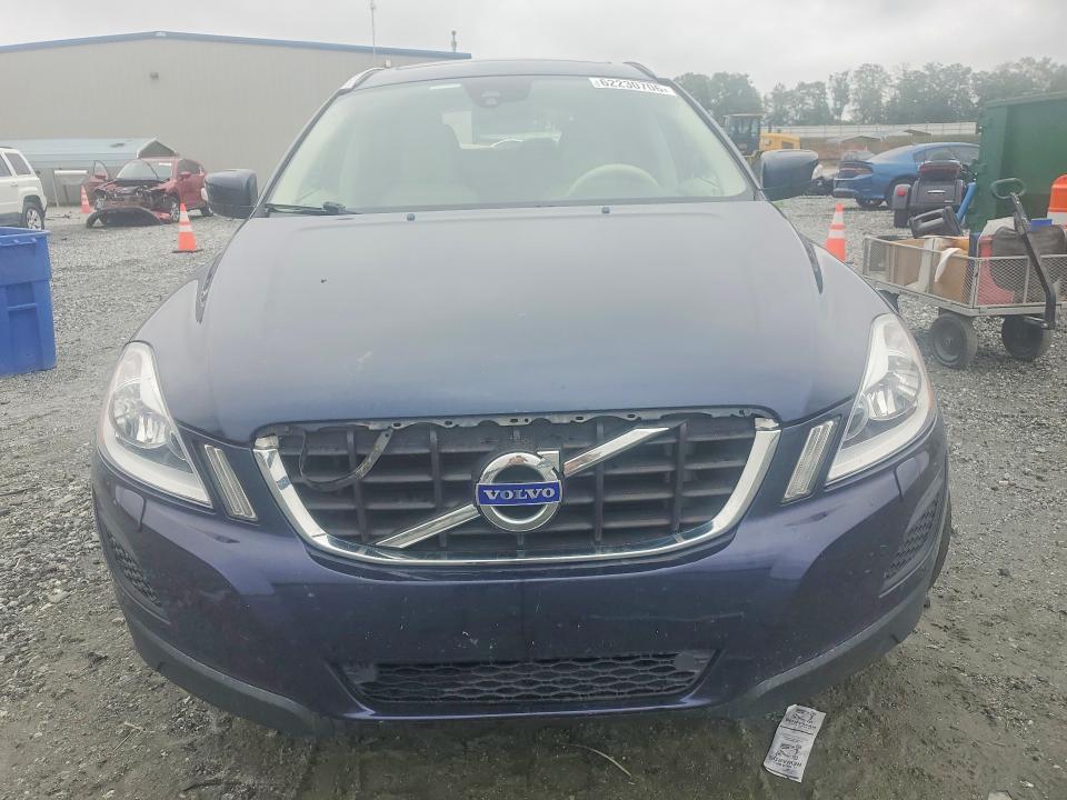 2013 Volvo Xc60 VIN YV4952DLXD2412099 COPART salvage auction — REAR END, Sc - Cert Of Title-Salvage, sold $175 on 2026-08-12 (photo 5)