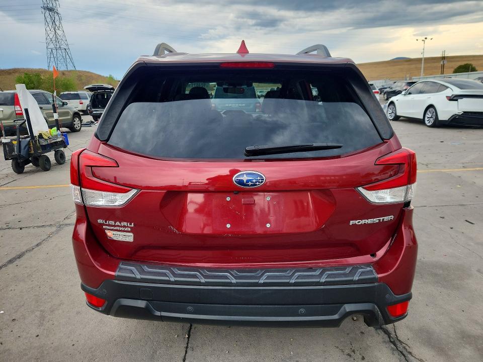 2021 Subaru Forester VIN JF2SKAUCXMH459672 COPART salvage auction — REAR END, Co - Public - Salvage Title, sold $7,300 on 2026-08-31 (photo 6)