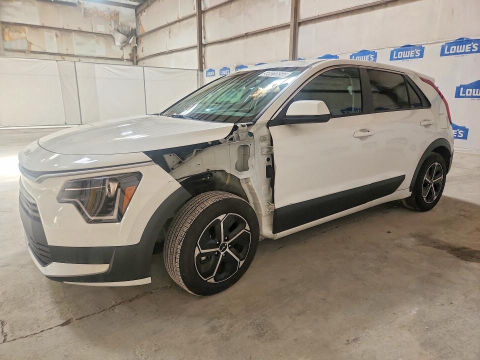 2026 Kia Niro VIN KNDCP3LE5T5318575 COPART salvage auction — PARTIAL REPAIR, TN - CERTIFICATE OF TITLE, sold $10,400 on 2026-07-20 (photo 1)