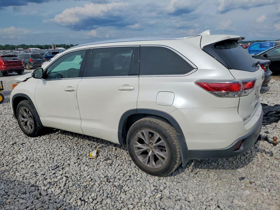 2015 Toyota Highlander VIN 5TDJKRFH7FS185086 COPART salvage auction — FRONT END, Mi - Certificate Of Title, sold $800 on 2026-07-30 (photo 2)