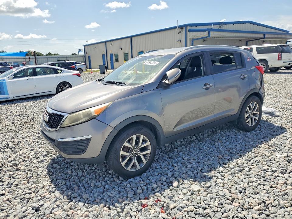 2015 Kia Sportage VIN KNDPB3AC2F7679756 COPART salvage auction — REAR END, Fl - Cert Of Title Slvg Rebuildable, sold $20 on 2026-07-24 (photo 1)