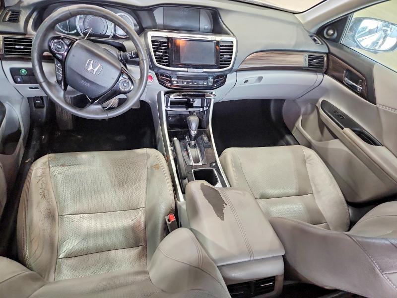 2017 Honda Accord VIN 1HGCR2F81HA137600 COPART salvage auction — VANDALISM, La - Cert Of Title-Salvage, sold $3,850 on 2026-07-31 (photo 8)