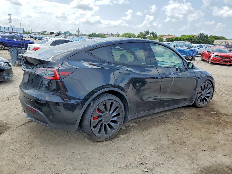 2021 Tesla Model y VIN 5YJYGDEF9MF089156 COPART salvage auction — FRONT END, FL - CERTIFICATE OF TITLE (P), sold $7,100 on 2026-07-31 (photo 3)