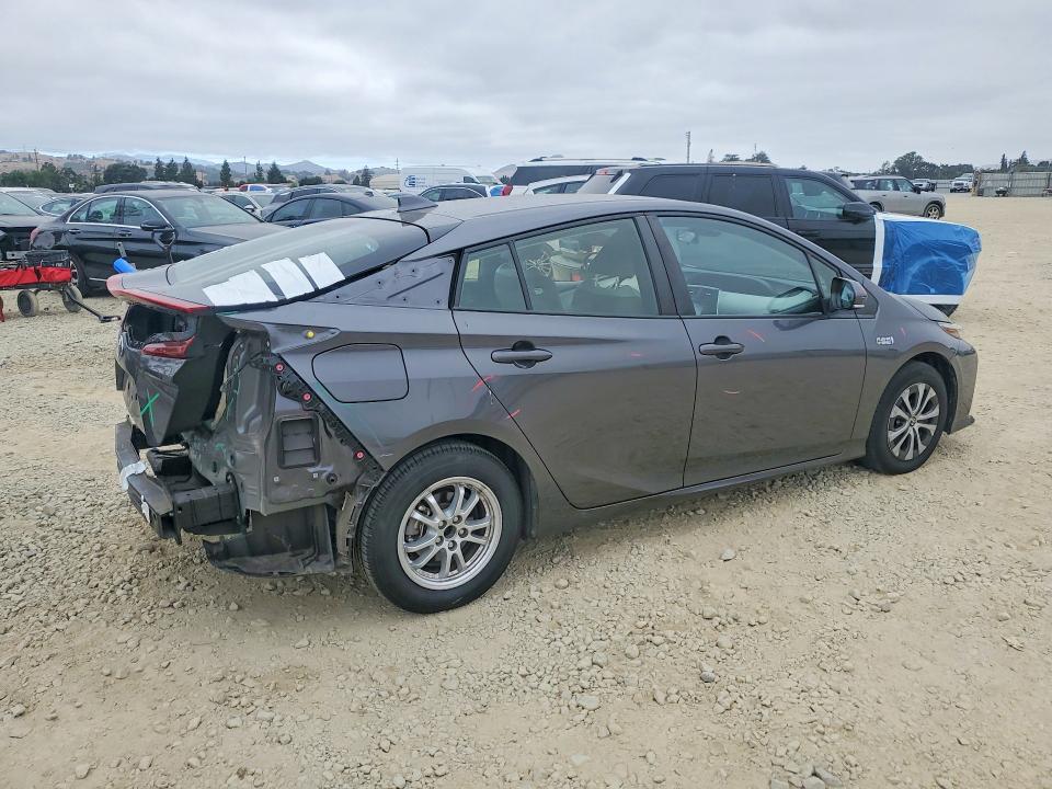 2021 Toyota VIN JTDKAMFP9M3175210 COPART salvage auction — REAR END, Ca - Salvage Certificate, sold $8,700 on 2026-07-23 (photo 3)