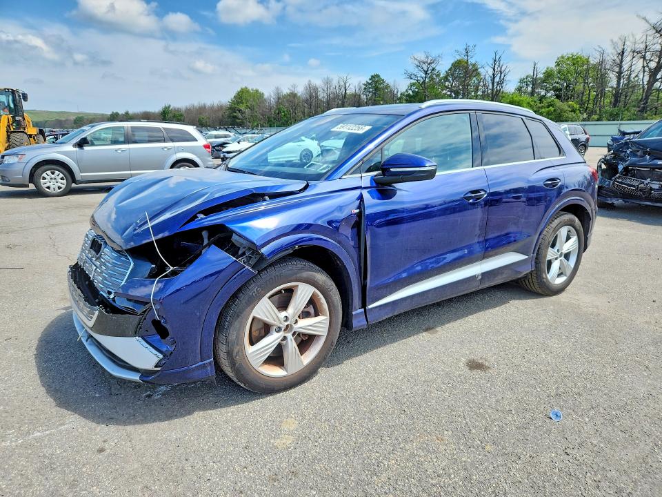 2024 Audi Q4 e-tron VIN WA1KUBFZ8RP072934 — COPART salvage auction photo