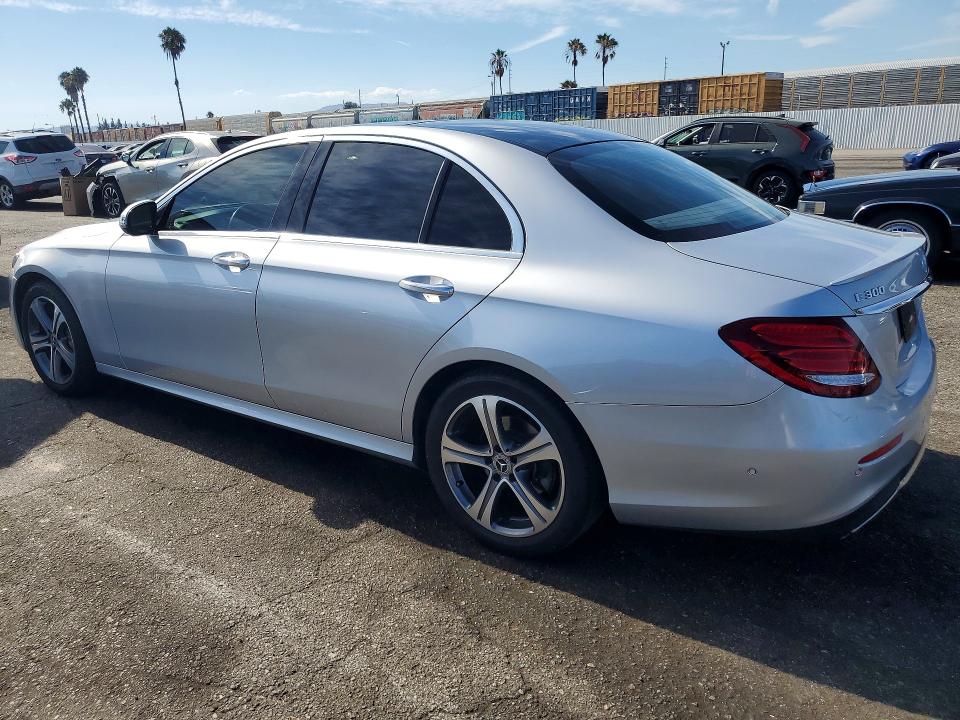 2017 Mercedes-benz E-klasse VIN WDDZF4JB9HA166624 COPART salvage auction — MINOR DENT/SCRATCHES, Ca - Salvage Certificate, sold $8,100 on 2026-07-31 (photo 2)
