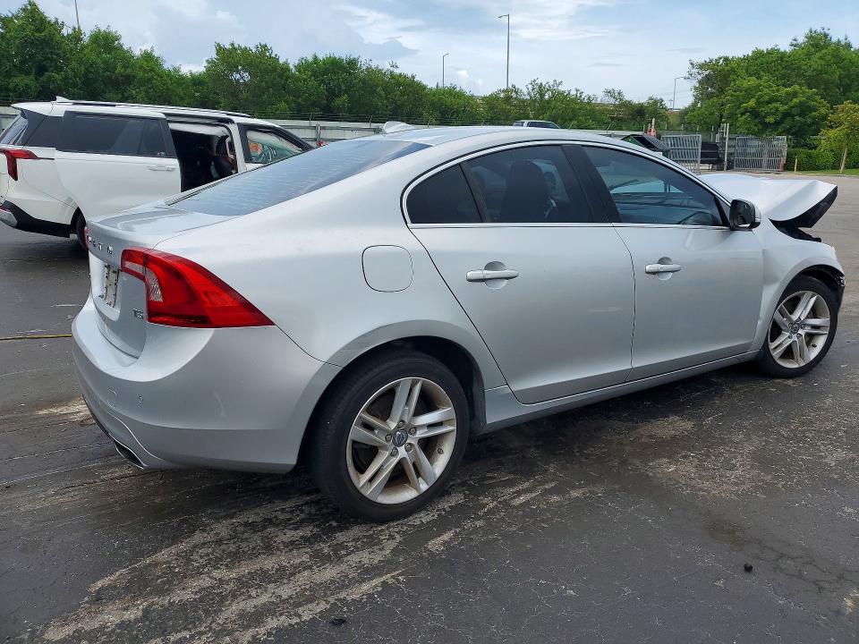 2014 Volvo S60 VIN YV1612FS7E2290478 COPART salvage auction — FRONT END, Fl - Certificate Of Destruction, sold $1,550 on 2026-08-17 (photo 3)