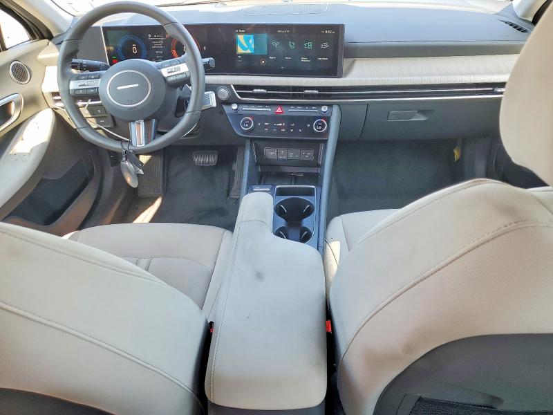 2025 Hyundai Sonata VIN KMHL34JJ0SA134504 COPART salvage auction — REAR END, Id - Salvage Certificate Of Title, sold $9,200 on 2026-08-21 (photo 8)