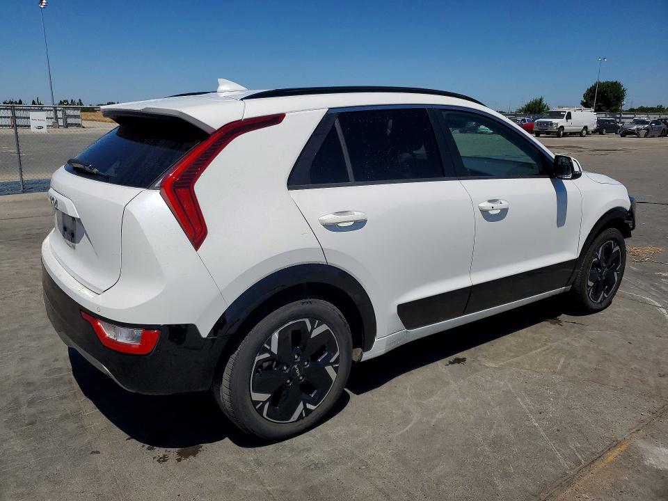 2023 Kia Niro VIN KNDCR3L19P5026053 COPART salvage auction — FRONT END, CA - CERTIFICATE OF TITLE, sold $6,600 on 2026-07-22 (photo 3)