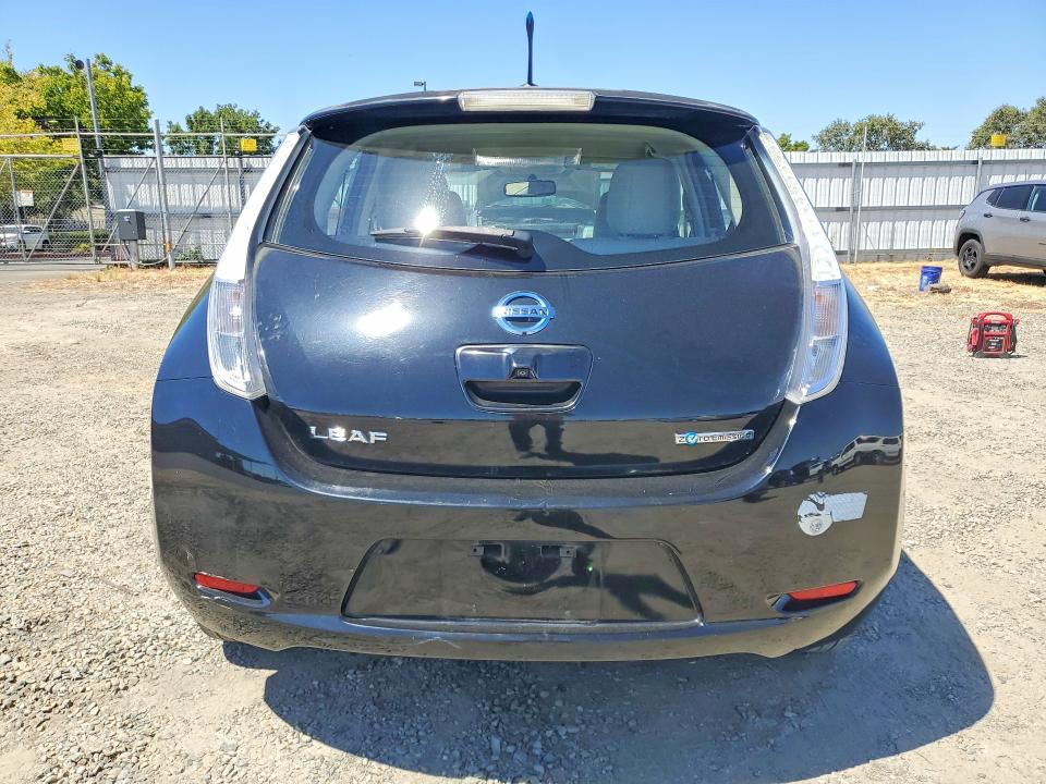 2012 Nissan Leaf VIN JN1AZ0CP1CT020587 COPART salvage auction — NORMAL WEAR, Ca - Dis/Dlr/Exp Only Clean Title, sold $1,200 on 2026-07-28 (photo 6)