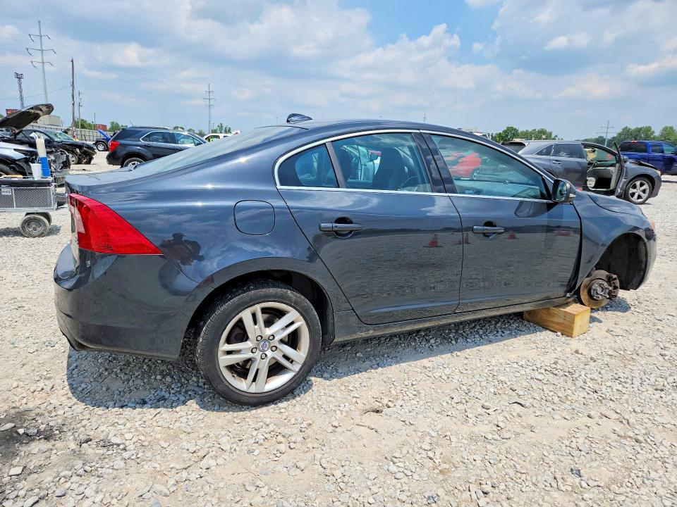 2015 Volvo S60 VIN YV140MFB9F2316165 COPART salvage auction — FRONT END, Pa - Cert Of Title, sold $175 on 2026-08-14 (photo 3)