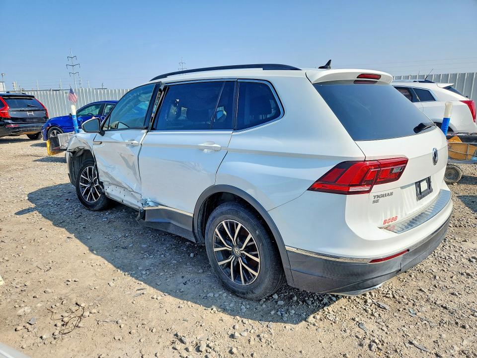 2020 Volkswagen Tiguan VIN 3VV3B7AX6LM040744 COPART salvage auction — FRONT END, OH - CERT OF TITLE-REPOSSESSION (P), sold $3,850 on 2026-08-28 (photo 2)