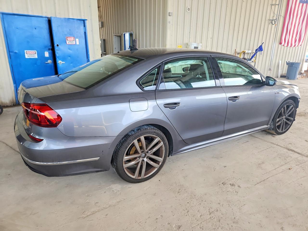2018 Volkswagen Passat VIN 1VWAA7A39JC027245 COPART salvage auction — Front End, FL - CERT OF TITLE SLVG REBUILDABLE, sold $450 on 2026-09-02 (photo 3)