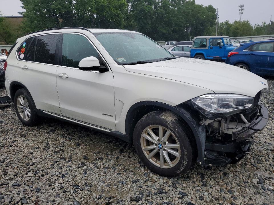 2015 BMW VIN 5UXKR0C59F0K52780 COPART salvage auction — FRONT END, Ma - Cert Of Title-Reconstrctd Coll, sold $4,950 on 2026-07-22 (photo 4)