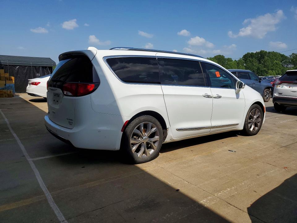 2020 Chrysler Pacifica VIN 2C4RC1GG0LR101797 COPART salvage auction — WATER/FLOOD, Ky - Bill Of Sale/Part Only/No Titl, sold $300 on 2026-07-30 (photo 3)